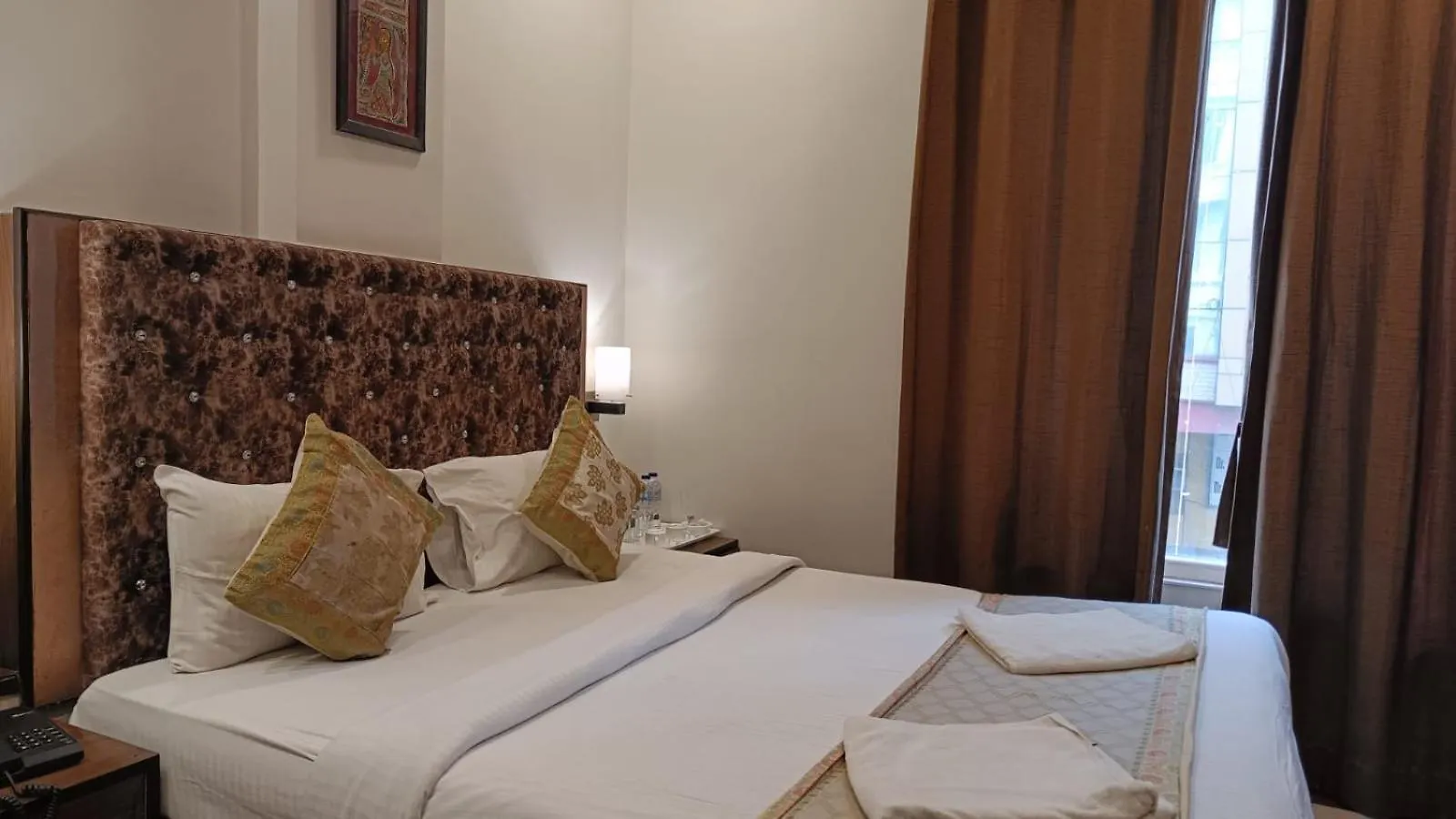 Hotel Hvh Kashi Vishwanath - 400M From Kashi Vishwanath Temple And Ganga Aarti Ghat Bénarès Inde