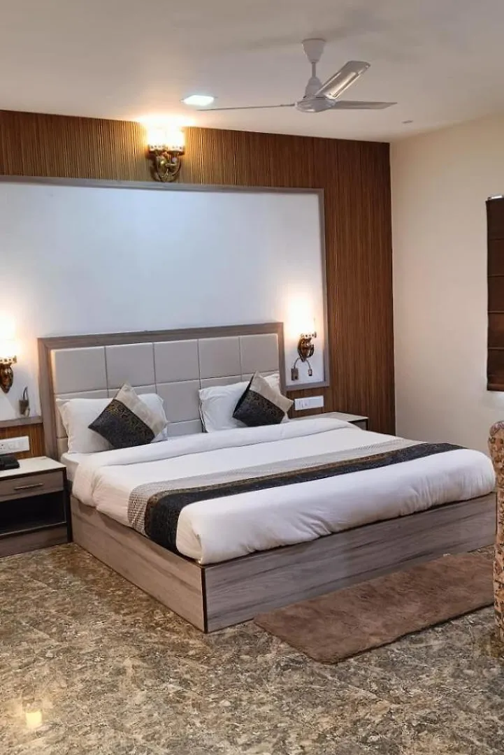 Hotel Hvh Kashi Vishwanath - 400M From Kashi Vishwanath Temple And Ganga Aarti Ghat Bénarès 3*,