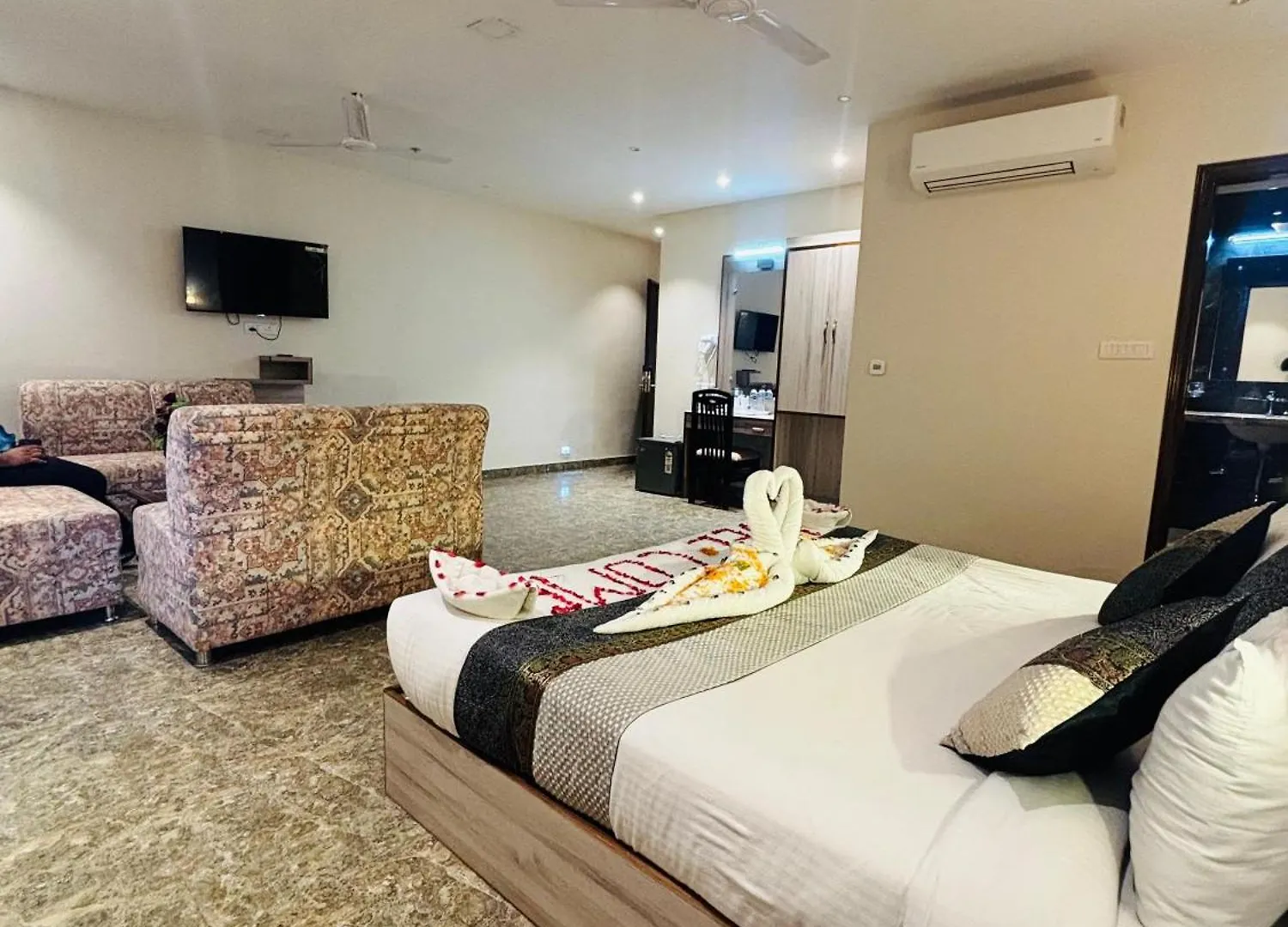 Hotel Hvh Kashi Vishwanath - 400M From Kashi Vishwanath Temple And Ganga Aarti Ghat Bénarès