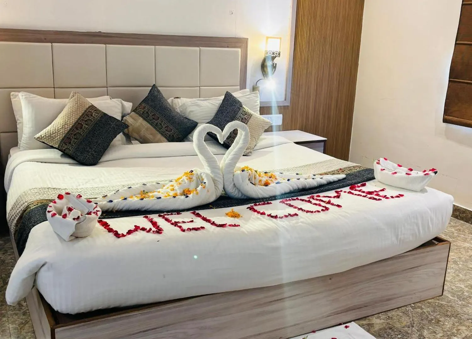 Hotel Hvh Kashi Vishwanath - 400M From Kashi Vishwanath Temple And Ganga Aarti Ghat Bénarès