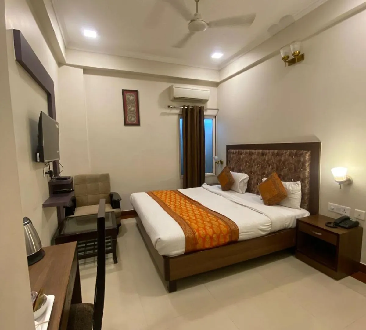 Hotel Hvh Kashi Vishwanath - 400M From Kashi Vishwanath Temple And Ganga Aarti Ghat Bénarès