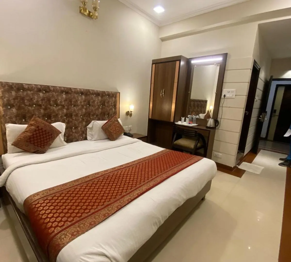 Hotel Hvh Kashi Vishwanath - 400M From Kashi Vishwanath Temple And Ganga Aarti Ghat Bénarès
