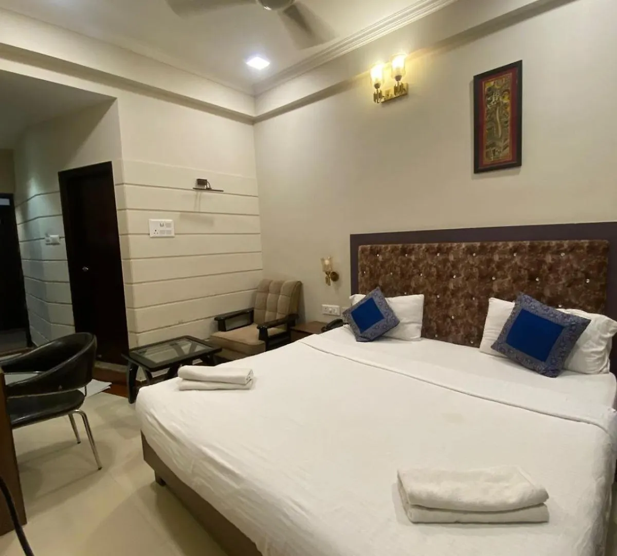 Hotel Hvh Kashi Vishwanath - 400M From Kashi Vishwanath Temple And Ganga Aarti Ghat Bénarès 3*,